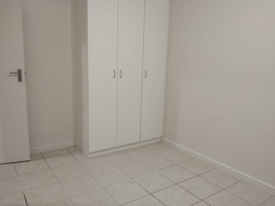 To Let 2 Bedroom Property for Rent in Viking Village Western Cape